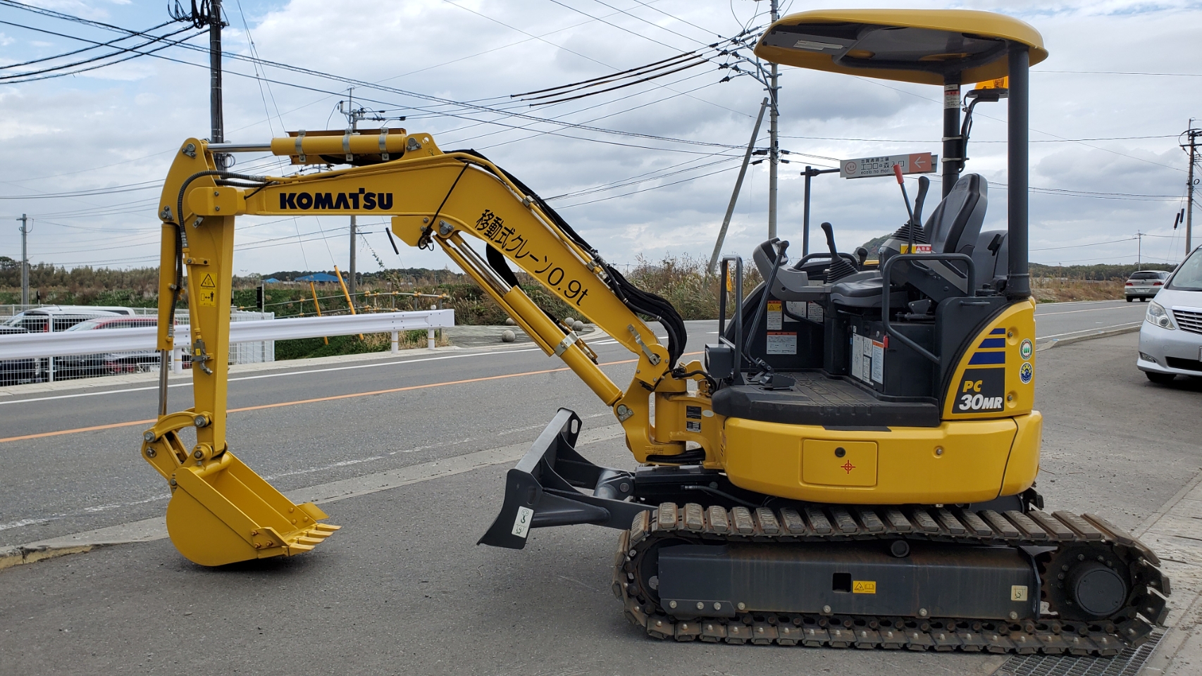 新古車 Pc30mr 5 二本油圧配管 ハイドバン付 福岡県で中古車輌 トラック 重機 の販売 買取 輸出販売なら 株式会社南商会